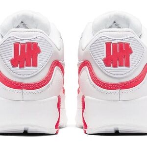 Nike White and Pink Air Max x Undefeated Sneakers